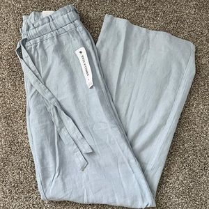 NEW with tags Baby Blue Paperbag Linen Pants